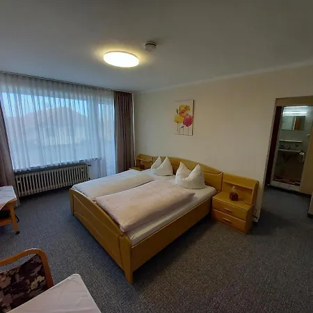 Lallinger Hof 2*